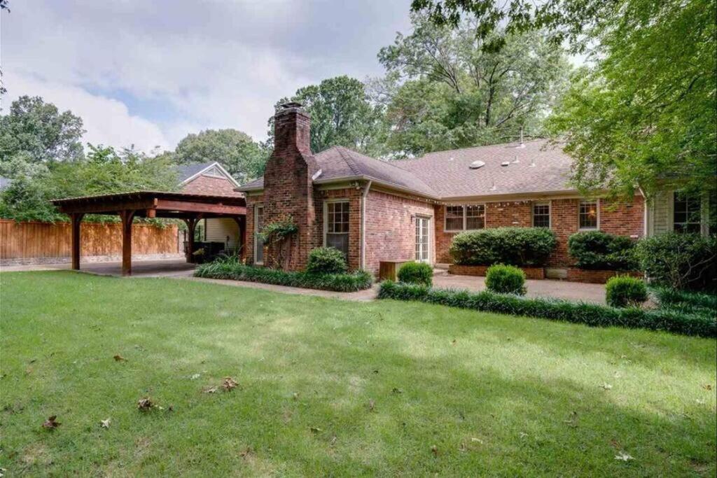 Elegant 6 Bedroom Home In Heart Of Memphis Eksteriør billede